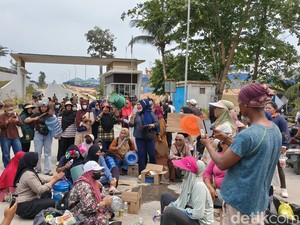 Warga Sambau Batam Sebut Air Mati Sejak Ada Data Center