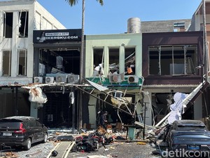 Ledakan di Pakuwon City Surabaya, Hancurkan Bangunan-Kendaraan