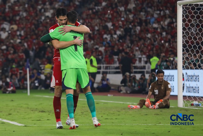 Timnas Indonesia berhasil menjadi juara FIFA ASEAN Cup 2026 usai mengalahkan Thailand pada babak final di Stadion Utama Gelora Bung Karno (SUGBK), Senayan, Jakarta, Senin (5/10/2026) malam. (CNBC Indonesia/Faisal Rahman)