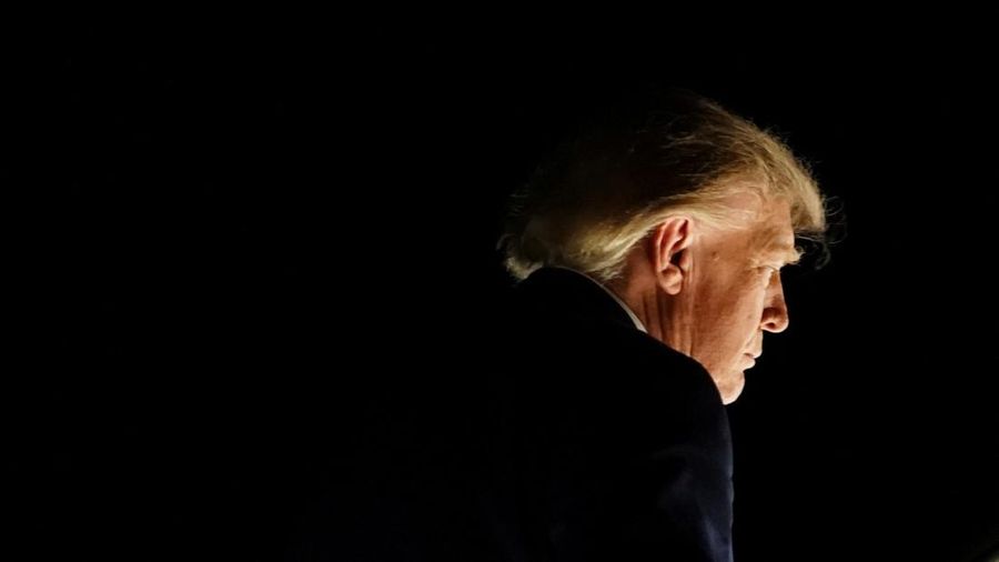US President Donald Trump boards Air Force One at Central Nebraska Regional Airport en route to Joint Base Andrews after a rally in Grand Island, Nebraska, US, October 5, 2026. REUTERS/Nathan Howard