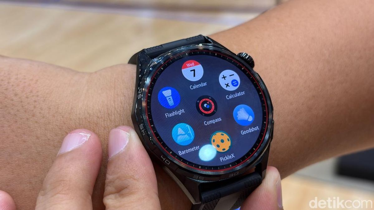 Ilustrasi berita Teknologi: Huawei Watch GT 7 Series Bisa Pantau Badminton, Pukulan Ikut Dihitung