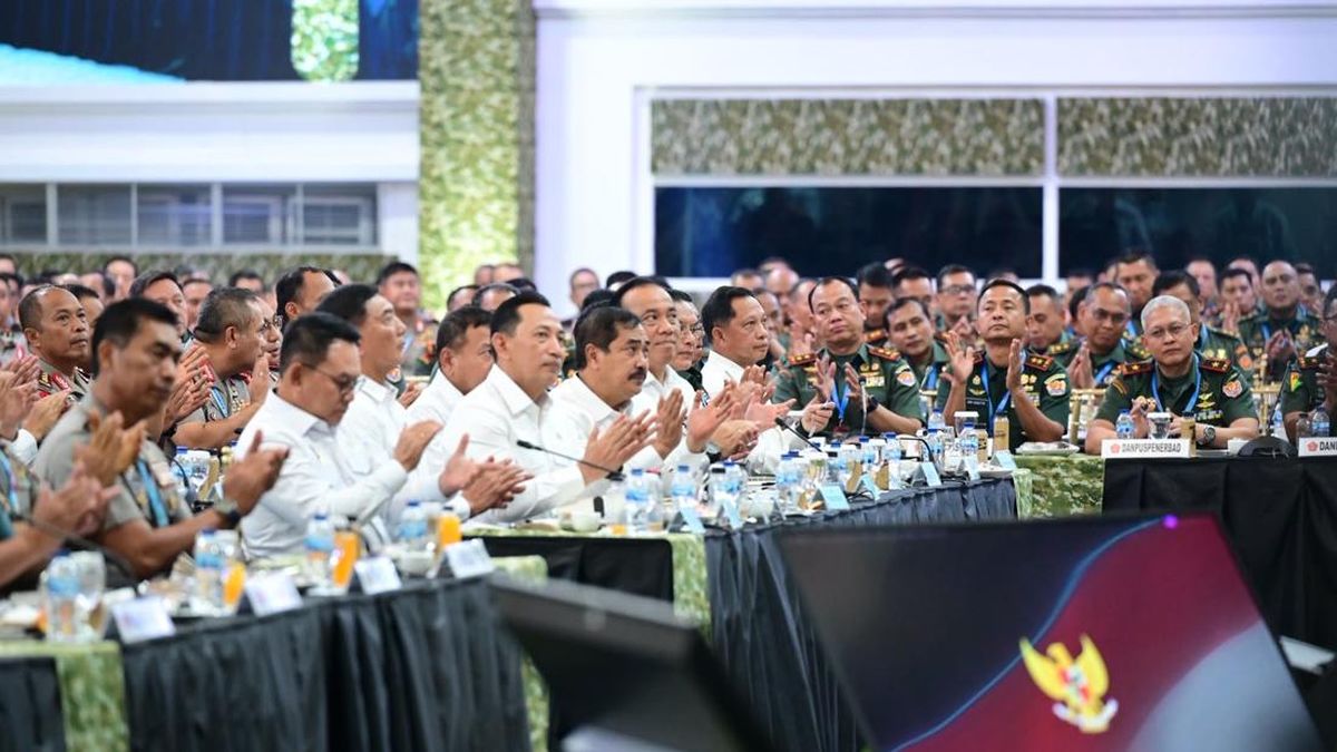 Mendagri Tito Hadiri Taklimat Prabowo kepada 800 Perwira Tinggi TNI-Polri — NadiKabar.com