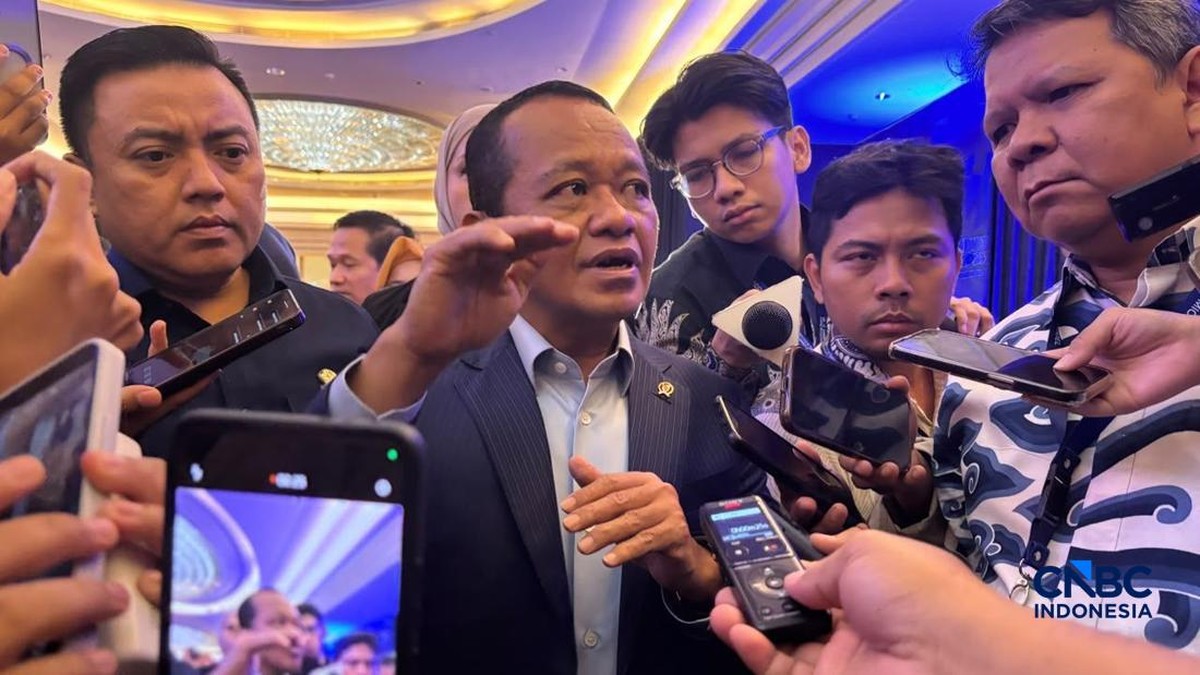 Jadi Menko Hilirisasi dan Menteri ESDM, Bahlil: Gajinya Cuma Satu!