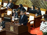 Menteri Ketenagakerjaan, Yassierli saat Pengesahan Undang-Undang Pelindungan Ketenagakerjaan dalam Rapat Paripurna DPR RI di Jakarta, Selasa (6/10/2026). (Dok. Kemnaker)