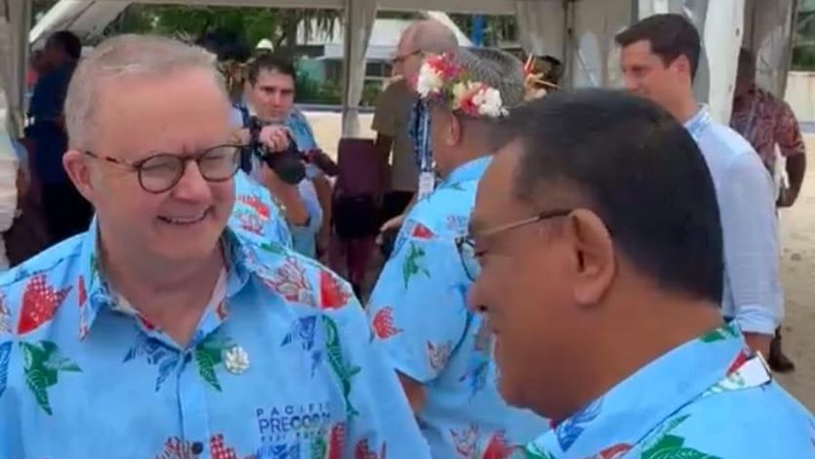 Menteri LH Jumhur Hidayat dan PM Australia Anthony Albanese. (Istimewa)