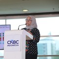 Direktur Ketahanan Farmasi dan Alat Kesehatan, Wenny Indriasari menyampaikan pemaparannya dalam acara Health Summit 2026 hadir dengan tema "The Rising of Indonesia's Healthcare Investment" di Menara Bank Mega, Jakarta, Kamis (8/10/2026). (CNBC Indone