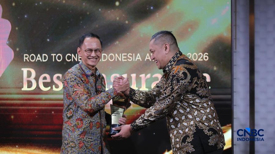 Direktur Utama PT Asuransi Jasaraharja Putera (Jasaraharja Putera), Abdul Haris menerima penghargaan Best General Insurance In Prudent Underwriting & Risk Management dalam acara Road To CNBC Indonesia Awards 2026 kategori Best Insurance di Jakarta, K