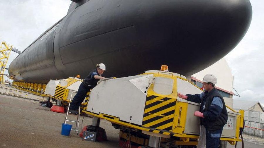 Picture taken on March 20, 2008 at the Direction of Naval Construction (DCNS) in Cherbourg, northwestern France, shows nuclear submarine The Terrible, launcher of a new generation of missiles (SNLE-NG), equipped with a new combat system, the Sycobs,