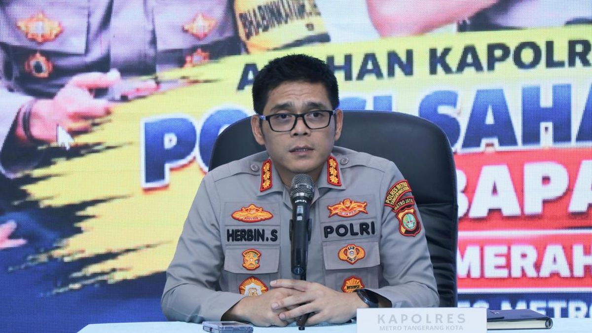 108 Polisi Jadi 'Bapak Asuh' Pelajar di Tangerang, Cegah Aksi Anarkis — NadiKabar.com