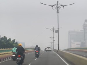 Kabut Asap Baru Hilang, Warga Pekanbaru Dibuat Heboh Bau Amonia Menyengat
