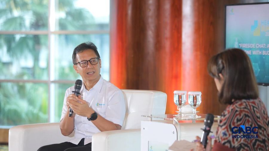 Menteri Kesehatan RI Budi Gunadi Sadikin menyampaikan pemaparannya dalam acara Health Summit 2026 hadir dengan tema "The Rising of Indonesia's Healthcare Investment" di Menara Bank Mega, Jakarta, Kamis (8/10/2026). (CNBC Indonesia/Faisal Rahman)