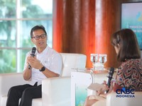 Menteri Kesehatan RI Budi Gunadi Sadikin menyampaikan pemaparannya dalam acara Health Summit 2026 hadir dengan tema "The Rising of Indonesia's Healthcare Investment" di Menara Bank Mega, Jakarta, Kamis (8/10/2026). (CNBC Indonesia/Faisal Rahman)