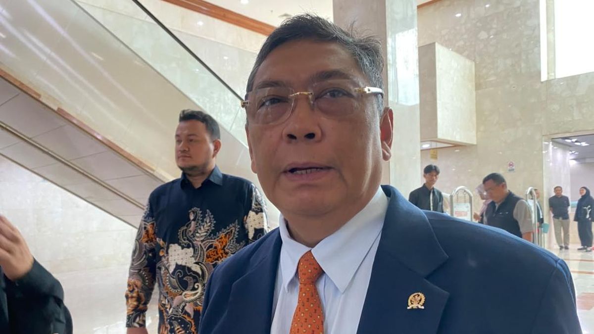Prabowo Kumpulkan 800 Pati, Utut PDIP: Konsolidasi TNI-Polri Solid — NadiKabar.com