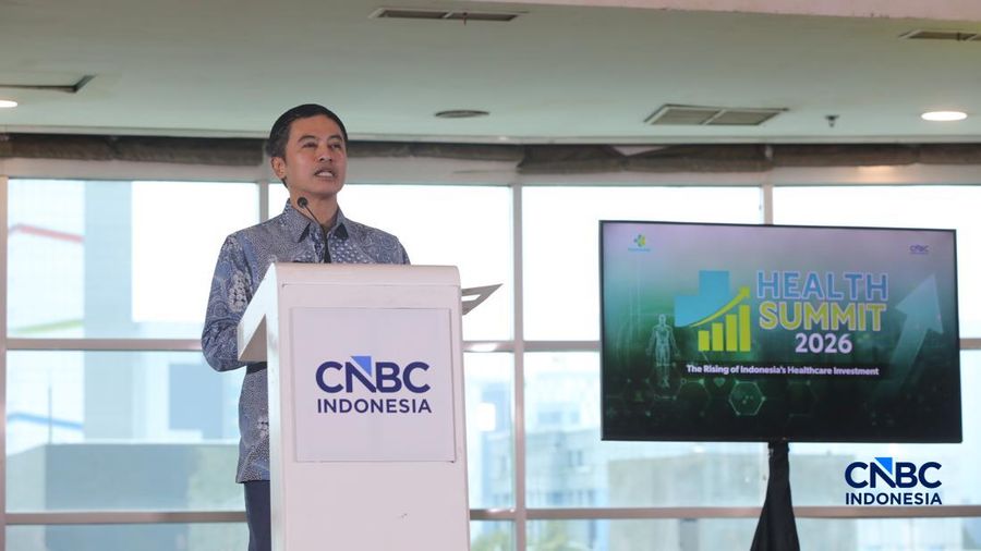 Wakil Menteri Kesehatan RI Dante Saksono Harbuwono menyampaikan pemaparannya dalam acara Health Summit 2026 hadir dengan tema "The Rising of Indonesia's Healthcare Investment" di Menara Bank Mega, Jakarta, Kamis (8/10/2026). (CNBC Indonesia/Faisal Ra