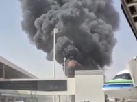 Bandara Riyadh diserang Houthi, Kamis (8/10/2026). (Social Media via REUTERS/Social Media)
