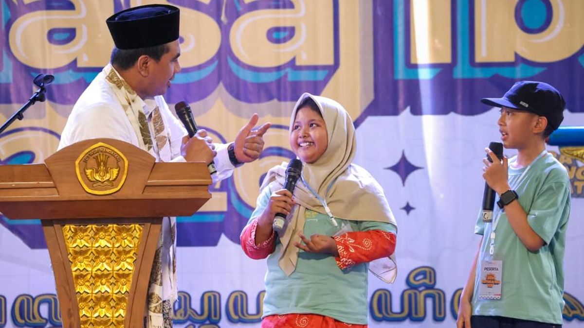 Bisa Hitung Pakai Bahasa Jawa, 2 Siswa SD Dapat Hadiah dari Taj Yasin — NadiKabar.com