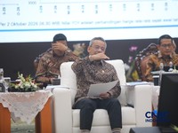 Menteri Keuangan, Suahasil Nazara menyampaikan keterangan saat Konferensi Pers APBN KiTa Edisi Oktober 2026 di Gedung Djuanda, Kementerian Keuangan, Jakarta, Jumat (9/10/2026). (CNBC Indonesia/Faisal Rahman)