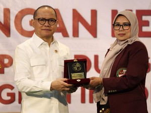Menteri P2MI Dorong Pelatihan SMK Go Global untuk Bersaing di Pasar Global