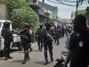 Atensi Kapolri, Polri-BNN Gerebek Kampung Narkoba Serentak di Seluruh Indonesia
