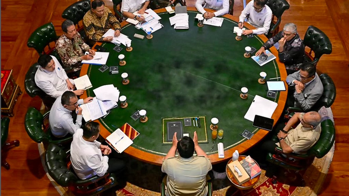 Prabowo Rapat Bareng Trenggono di Hambalang, Bahas 100 Kampung Nelayan