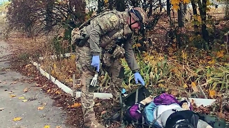 Rusia menyerang bus di kota Kramatorsk, Ukraina, Jumat (9/10/2026). Serangan ini salah satu serangan paling mematikan dalam beberapa minggu terakhir. (AFP/HANDOUT)