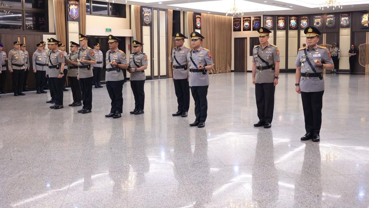 Kapolri Pimpin Sertijab: Komjen Asep Edi Jabat Irwasum, Dadang Hartanto Kapolda Metro — NadiKabar.com