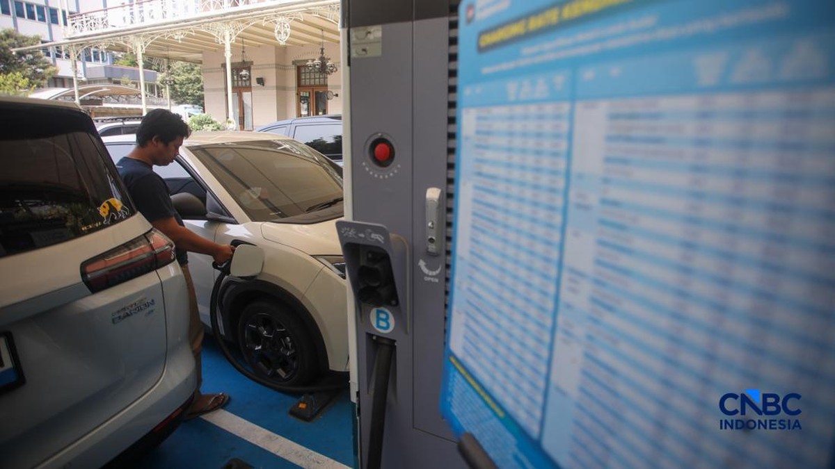 Kata-Kata Menperin Saat Ingatkan Ini Soal Industri Mobil Listrik RI