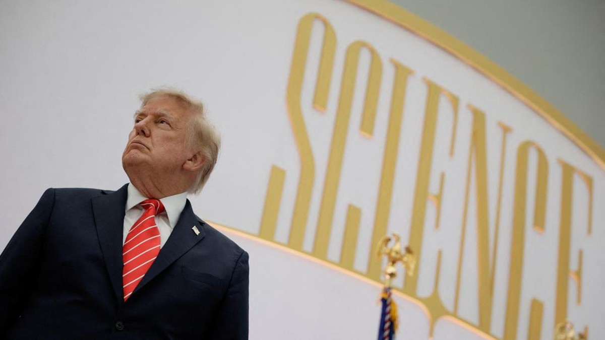 Kacau! Trump Tuding Kandidat Muslim Teroris, Abdul Dipanggil Muhammad
