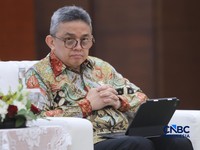 Wakil Menteri Keuangan, Luky Alfirman saat Konferensi Pers APBN KiTa Edisi Oktober 2026 di Gedung Djuanda, Kementerian Keuangan, Jakarta, Jumat (9/10/2026). (CNBC Indonesia/Faisal Rahman)