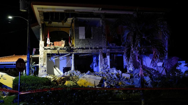 Istana Gubernur yang rusak setelah gempa bumi melanda dekat pesisir selatan Panama, di Penonome, Panama, pada 9 Oktober 2026.