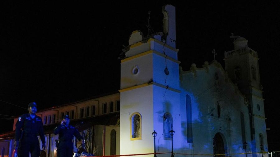 Katedral San Juan Bautista yang rusak akibat gempa melanda dekat pantai selatan Panama, di Penonome, Panama, 9 Oktober 2026. Katedral San Juan Bautista yang rusak akibat gempa melanda dekat pantai selatan Panama, di Penonome, Panama, 9 Oktober 2026. (REUTERS/Enea Lebrun)