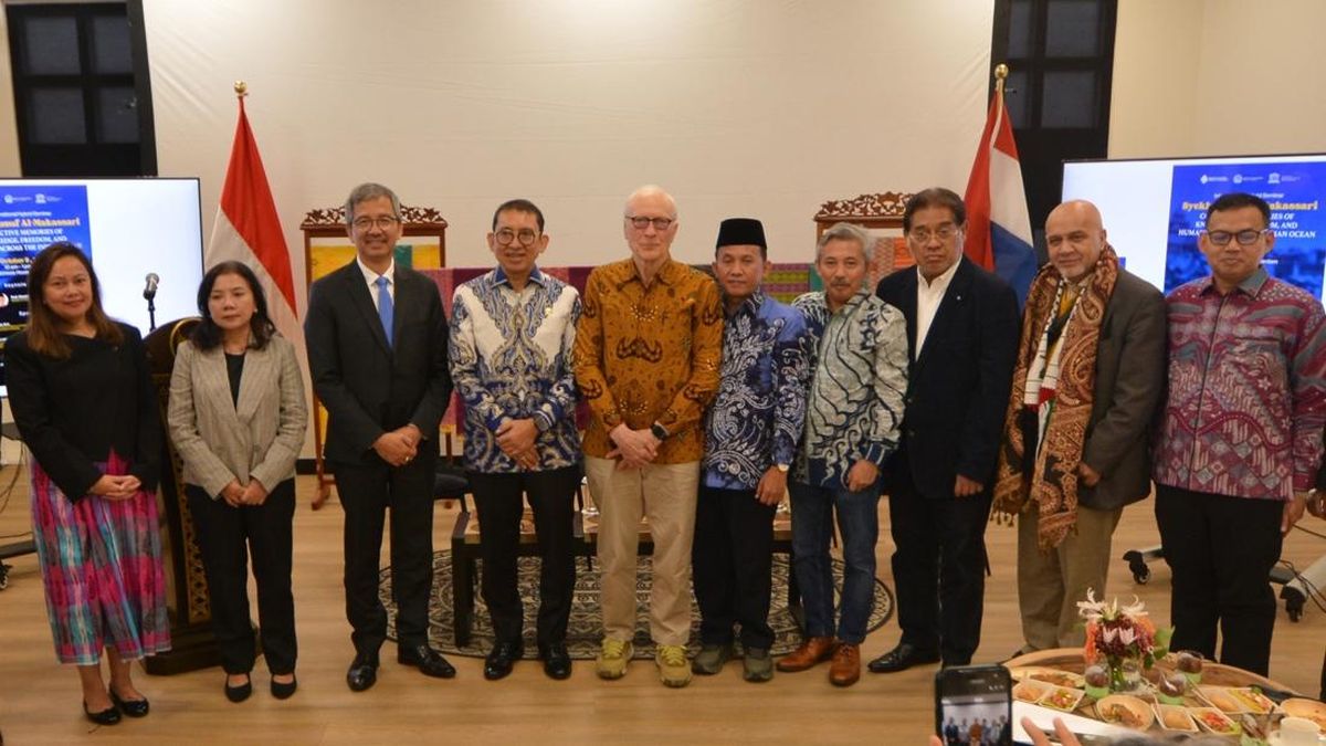 Menbud Fadli Zon Kenang Kontribusi Syekh Yusuf terhadap Peradaban Dunia — NadiKabar.com