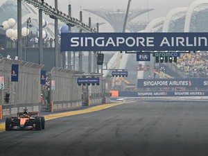 Singapore Shrouded in Haze as Formula 1 Race Held