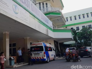 Video Kesaksian Orang Tua saat Tahu Anaknya Diduga Keracunan MBG di Sekolah