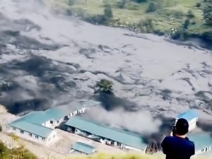 Nepal Diterjang Banjir Bandang, Rumah Hilang dalam Sekejap