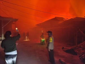 305 Rumah di Atas Lahan Gambut di Bangka Selatan Terbakar, Api Belum Padam
