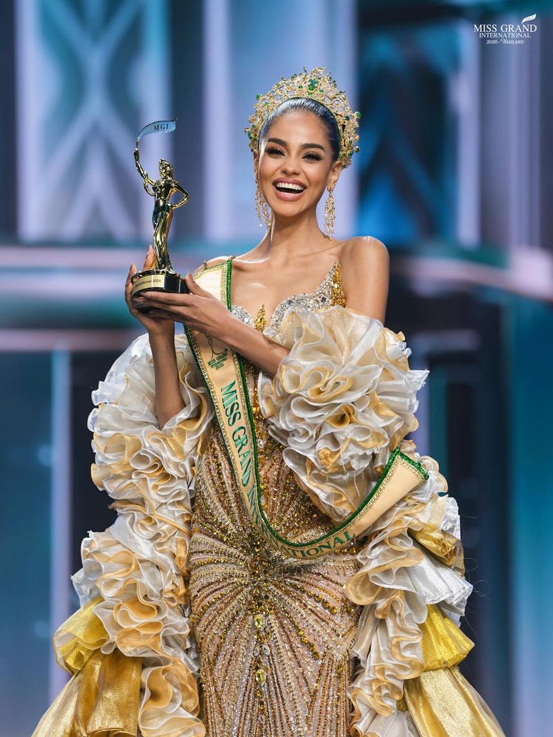 7 Potret Jihan Dimack, Wakil Afrika Pertama Menang Miss Grand International 2026