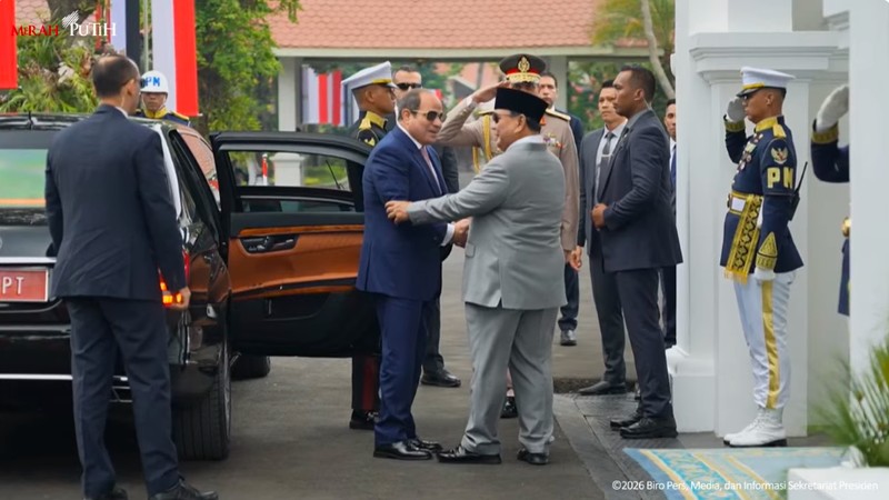 Presiden Prabowo Subianto menerima kunjungan kenegaraan Presiden Republik Arab Mesir Abdel Fattah El-Sisi di Istana Kepresidenan, Jakarta, Minggu (11/10/2026). (Tangkapan Layar Youtube/Sekretariat Presiden)
