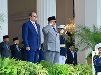 Presiden Prabowo Subianto menerima kunjungan kenegaraan Presiden Republik Arab Mesir Abdel Fattah El-Sisi di Istana Kepresidenan, Jakarta, Minggu (11/10/2026). (Dok. BPMI Sekretariat Presiden/Muchlis Jr)