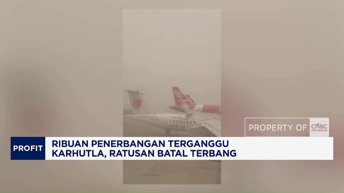 Video: 1.673 Penerbangan Terganggu Karhutla, Ratusan Batal Terbang
