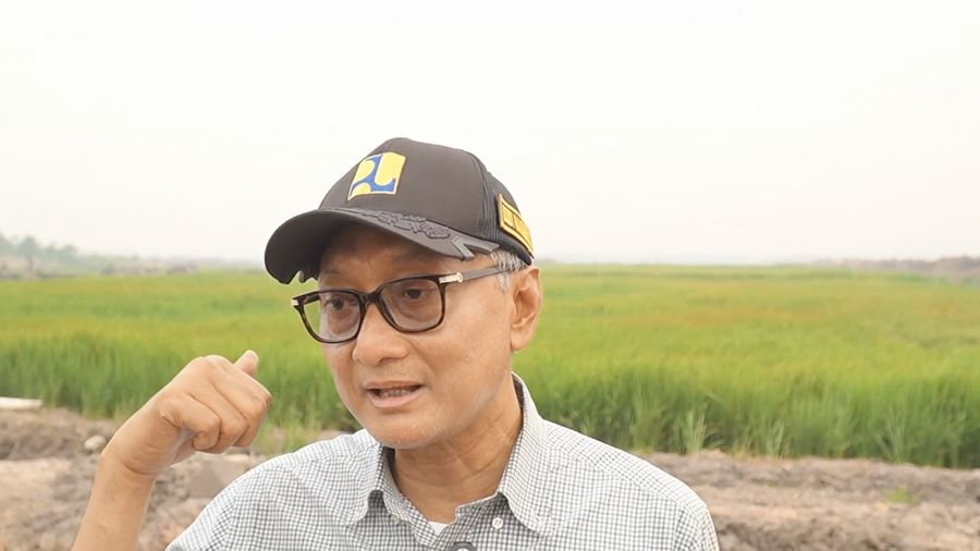 Menteri Pekerjaan Umum (PU) Dody Hanggodo meninjau Kawasan Sentra Swasembada Pangan, Energi, dan Air Nasional (KSPEAN) di Wanam, Kabupaten Merauke, Papua Selatan, Kamis (8/10/2026). (Dok. Kemnterian PU)