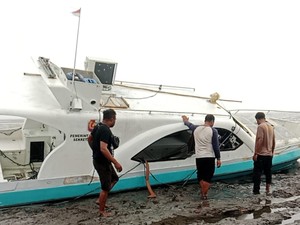 Speedboat Bawa 10 Pejabat Pemkab-Legislator Fakfak Ternyata Bocor