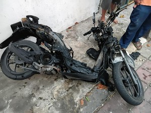 Duet Maling Kena Batunya: Motor Meledak hingga Ikut Terbakar