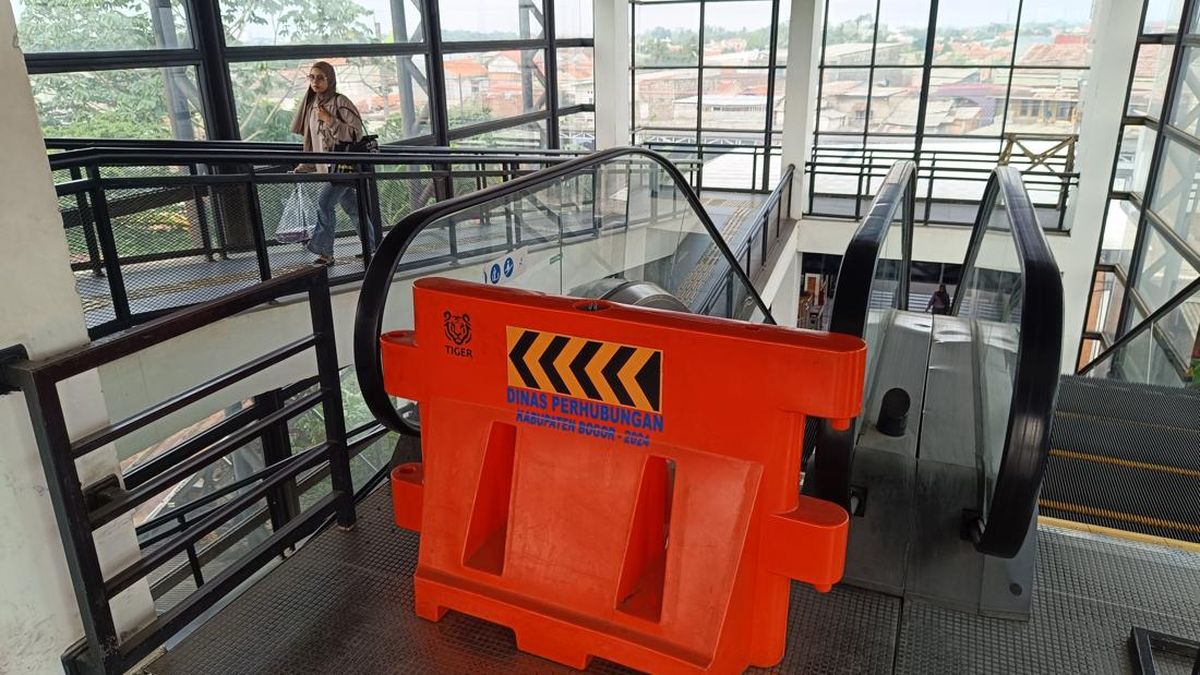 Ilustrasi berita Nasional: Duh! Eskalator Skybridge Stasiun Bojonggede Mati Hampir Setahun