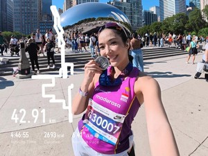 Video: Gokil! Gisel Finis Full Marathon Chicago 42K