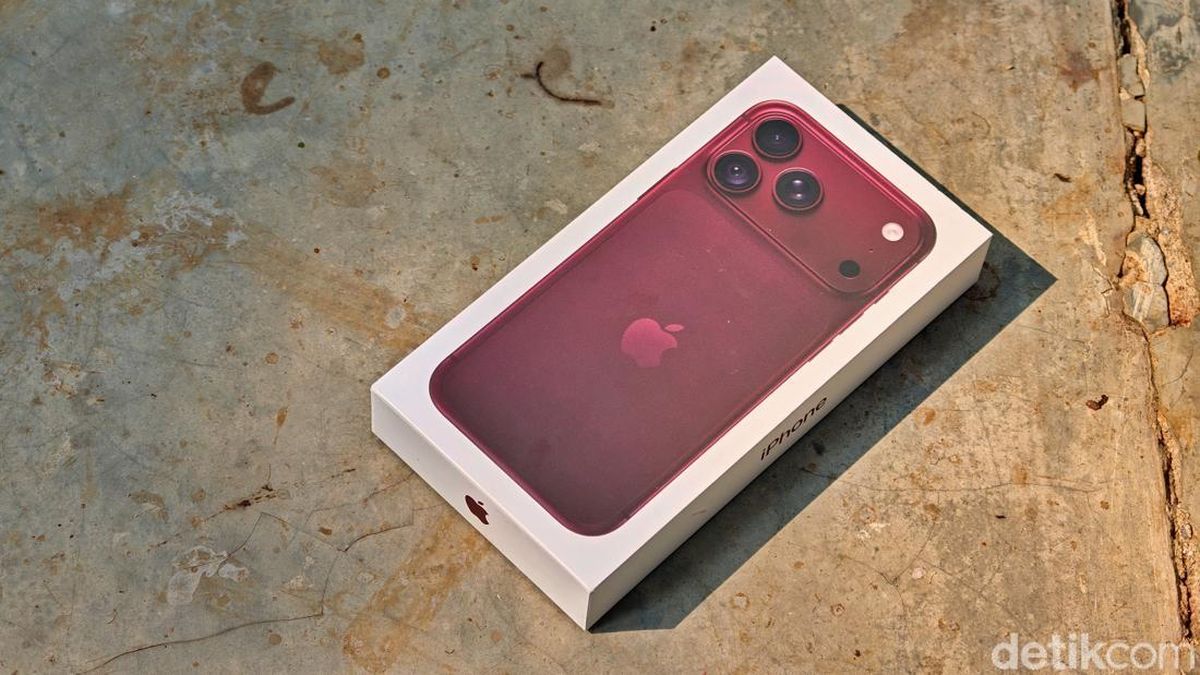 Ilustrasi berita Teknologi: Unboxing iPhone 18 Pro Max Burgundy, Semewah Apa HP Rp 29 Juta?