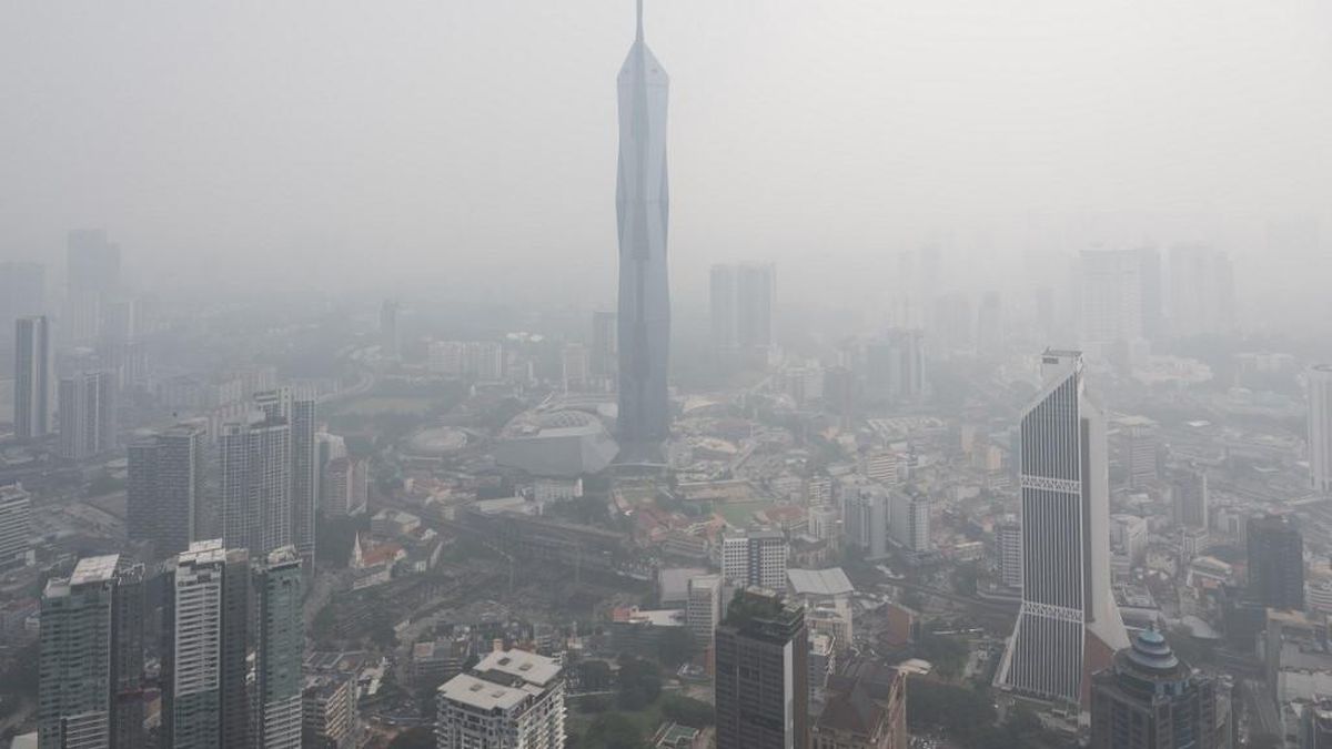 Penerbangan Malaysia-Singapura Dibatalkan Imbas Kabut Asap — NadiKabar.com