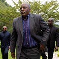 Mantan Presiden Republik Demokratik Kongo, Joseph Kabila, berjalan menuju pertemuan dengan para pemimpin agama untuk membantu mencari "solusi" bagi krisis di wilayah timur negara itutempat pemberontak M23 yang didukung Rwanda telah menguasai wilayah