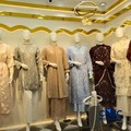 Model gamis "Buka Pintu" yang sedang viral, pantauan langsung CNBC Indonesia di Blok B Pasar Tanah Abang, Jakarta Pusat, Selasa (13/10/2026). (CNBC Indonesia/Martyasari Rizky)
