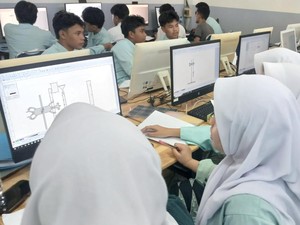 Pascabencana Sumbar, ITB Dorong Pemulihan Pembelajaran Kimia Tanpa Lab